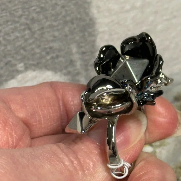 AUTHENTIC COACH double finger ring M/L skull rexy tearose star pyramid b… - Picture 12 of 16